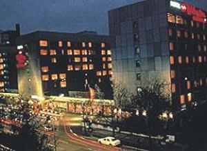 Holiday Inn Munich-Schwabing Zewnętrze zdjęcie